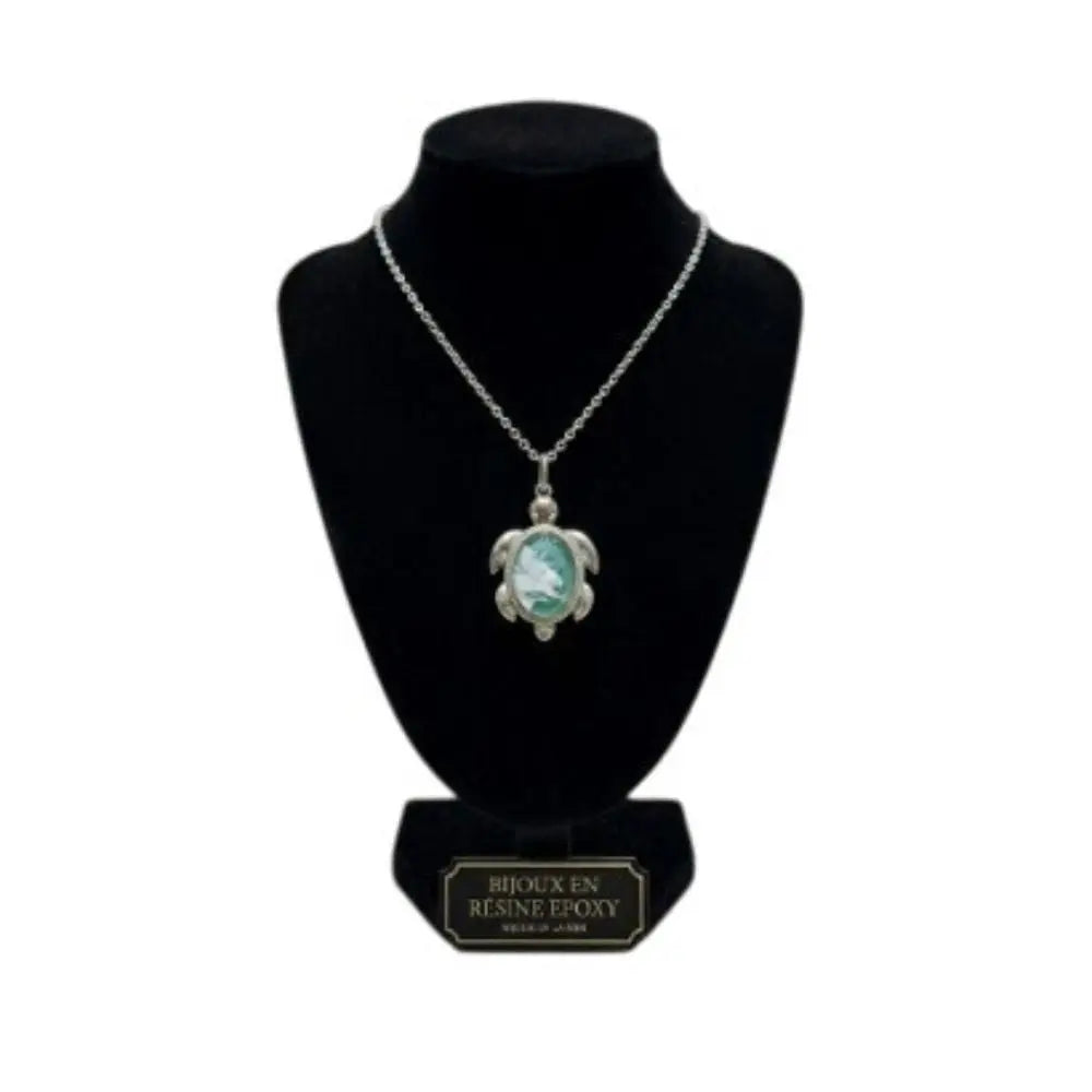 Collier avec son pendentif tortue de mer Epo'spes